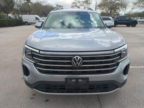 2024 Volkswagen Atlas 2.0T SE w/Technology 4MOTION