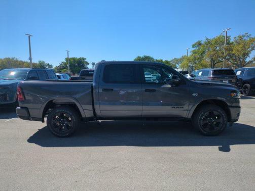 Granite Crystal Metallic Clearcoat 2026 RAM 1500 Big Horn/Lone Star
