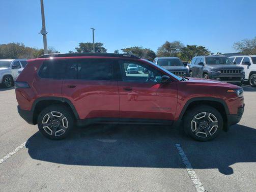 2026 Jeep Cherokee Laredo 4x4