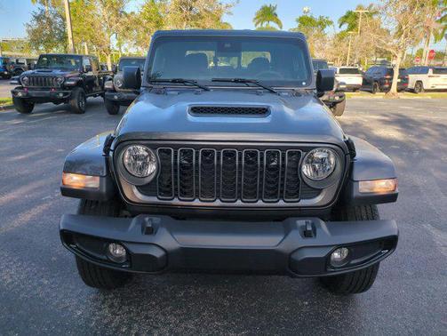 2025 Jeep Gladiator Sport S