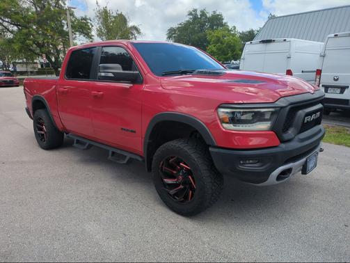 Flame Red Clearcoat 2019 RAM 1500 Rebel