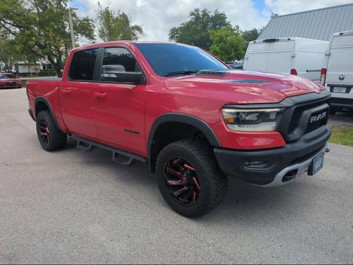 Flame Red Clearcoat 2019 RAM 1500 Rebel