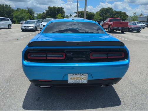 B5 Blue Pearlcoat 2023 Dodge Challenger SXT