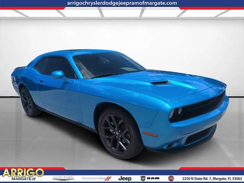 B5 Blue Pearlcoat 2023 Dodge Challenger SXT
