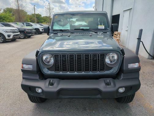 Anvil Clearcoat 2026 Jeep Wrangler Sport