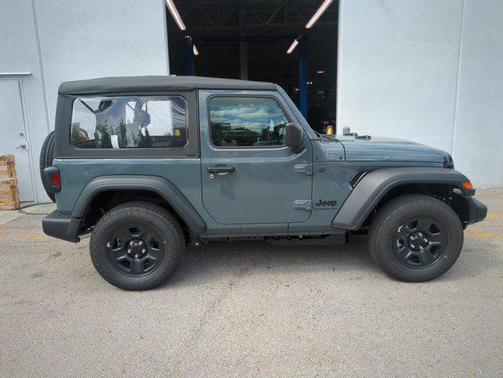 Anvil Clearcoat 2026 Jeep Wrangler Sport