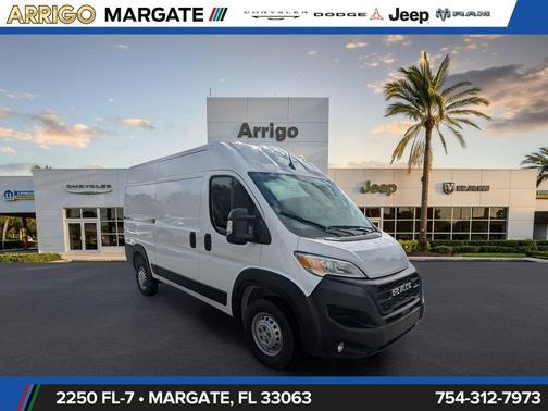 Bright White Clearcoat 2026 RAM ProMaster 1500 Base