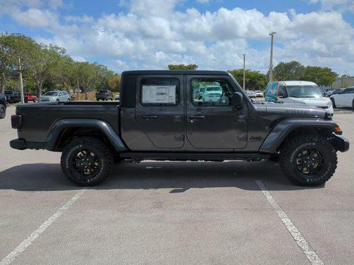 2025 Jeep Gladiator Willys