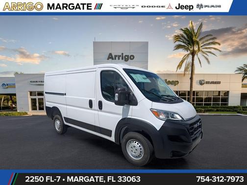 Bright White Clearcoat 2026 RAM ProMaster 1500 Low Roof