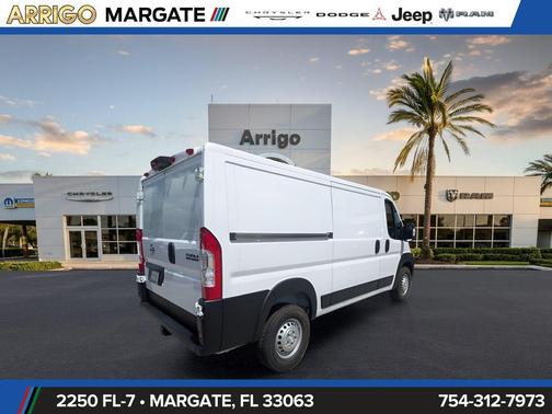 Bright White Clearcoat 2026 RAM ProMaster 1500 Low Roof