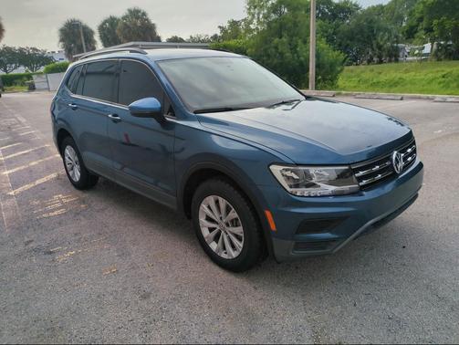Blue Metallic 2018 Volkswagen Tiguan 2.0T S