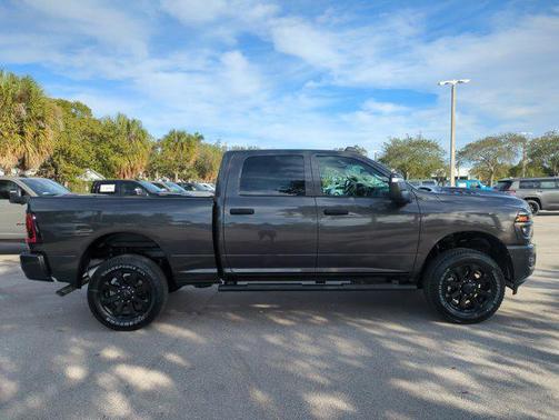2026 RAM 2500 Black Express Crew Cab 4x4 6'4' Box