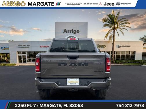 Granite Crystal Metallic Clearcoat 2027 RAM 1500 Express