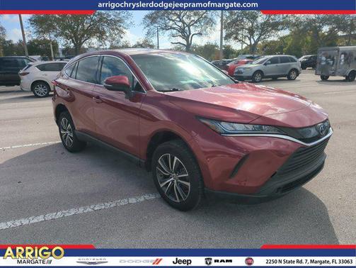 2022 Toyota Venza LE