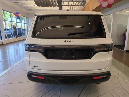 2026 Jeep Grand Wagoneer L Limited Reserve 4x4