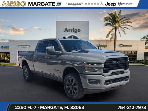 Ceramic Gray Clearcoat 2026 RAM 2500 Laramie Crew Cab 4x4 6'4' Box