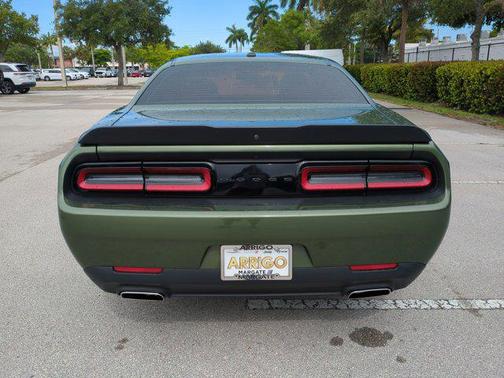 2022 Dodge Challenger SXT