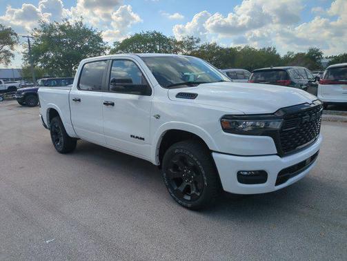 Bright White Clearcoat 2026 RAM 1500 Big Horn/Lone Star