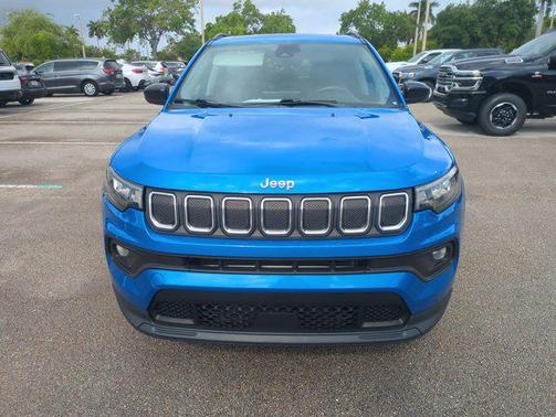 Laser Blue Pearlcoat 2022 Jeep Compass Latitude Lux