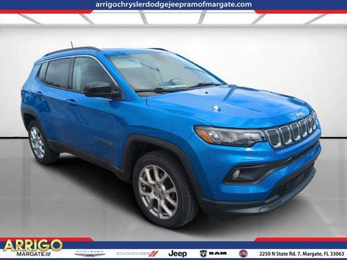 Laser Blue Pearlcoat 2022 Jeep Compass Latitude Lux