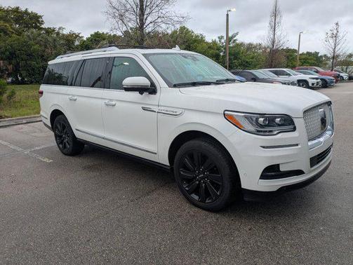 2024 Lincoln Navigator Reserve
