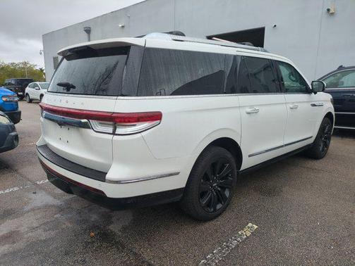 2024 Lincoln Navigator Reserve