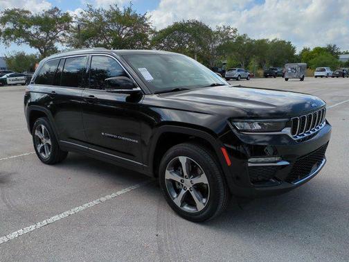 2023 Jeep Grand Cherokee 4xe Base