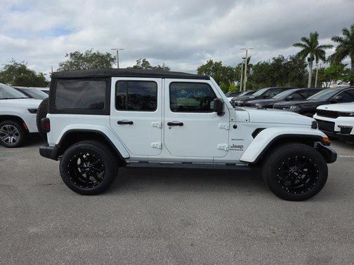2023 Jeep Wrangler 4-Door Sahara 4x4