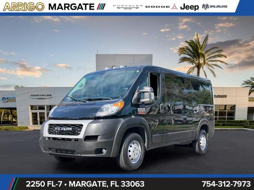 Black Clearcoat 2022 RAM ProMaster 1500 Low Roof