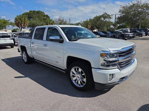 2017 Chevrolet Silverado 1500 High Country