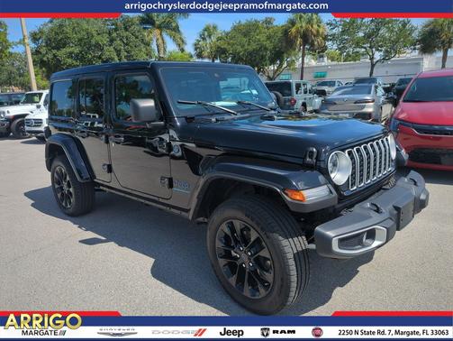 Black Clearcoat 2025 Jeep Wrangler 4xe Sahara