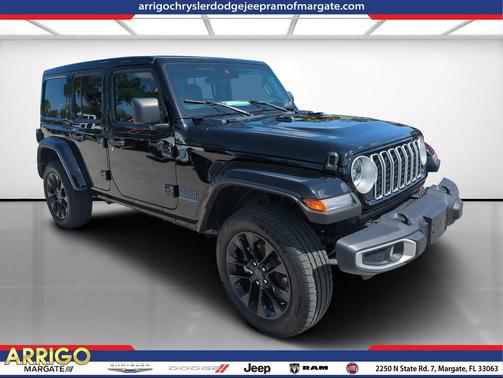 Black Clearcoat 2025 Jeep Wrangler 4xe Sahara