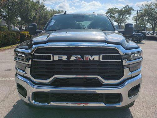 2025 RAM 2500 Big Horn Crew Cab 4x4 6'4' Box