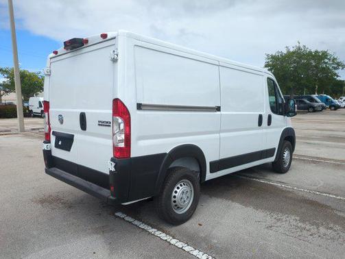 Bright White Clearcoat 2026 RAM ProMaster 1500 Low Roof