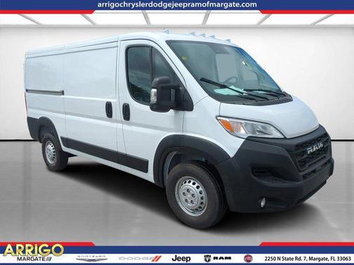 Bright White Clearcoat 2026 RAM ProMaster 1500 Low Roof