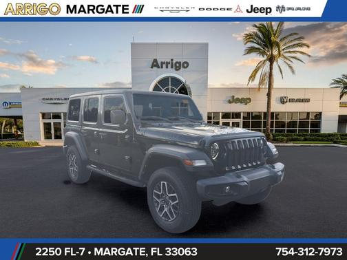 Black Clearcoat 2023 Jeep Wrangler Willys