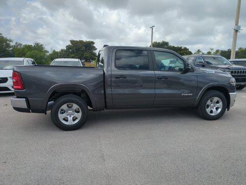 Granite Crystal Metallic Clearcoat 2026 RAM 1500 Big Horn/Lone Star