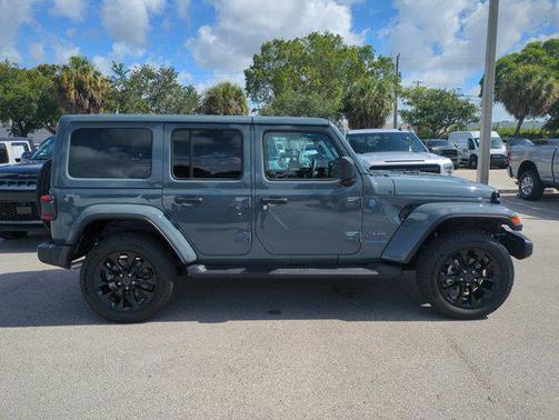 Anvil Clearcoat 2025 Jeep Wrangler 4xe Sahara