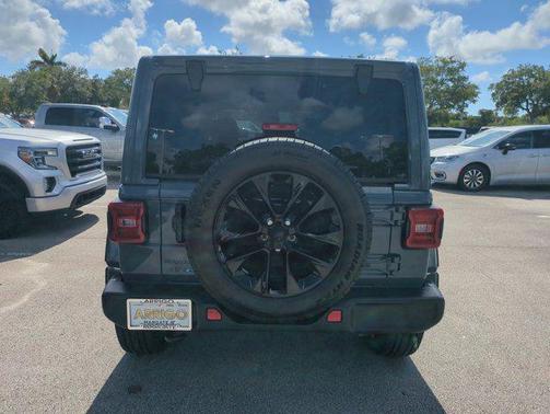 Anvil Clearcoat 2025 Jeep Wrangler 4xe Sahara
