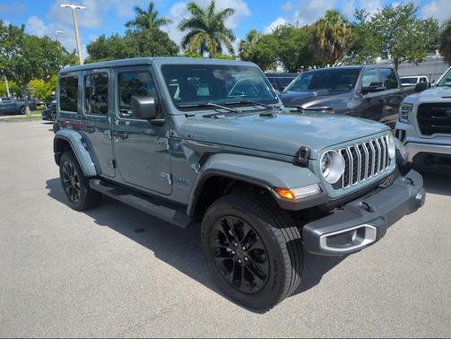 Anvil Clearcoat 2025 Jeep Wrangler 4xe Sahara