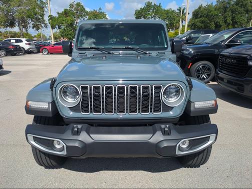 Anvil Clearcoat 2025 Jeep Wrangler 4xe Sahara