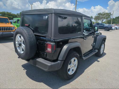 Black Clearcoat 2021 Jeep Wrangler Sport S