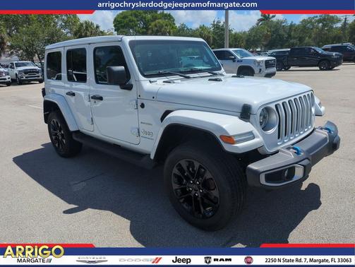 Bright White Clearcoat 2023 Jeep Wrangler 4xe Sahara
