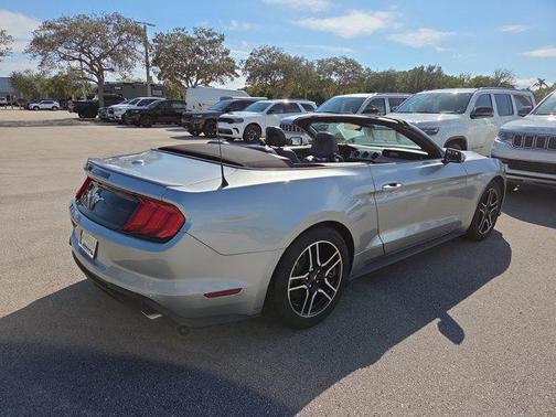 2021 Ford Mustang EcoBoost Premium