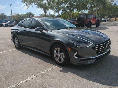 2023 Hyundai SONATA SE