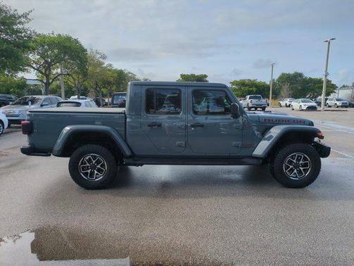 Anvil Clear Coat 2024 Jeep Gladiator Rubicon