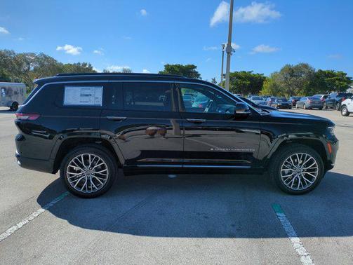 2025 Jeep Grand Cherokee L Summit Reserve
