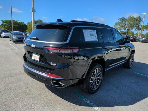 2025 Jeep Grand Cherokee L Summit Reserve