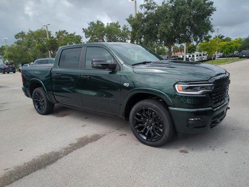 Serrano Green Metallic 2026 RAM 1500 Limited