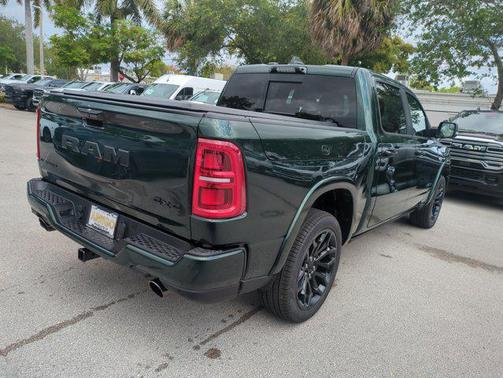 Serrano Green Metallic 2026 RAM 1500 Limited